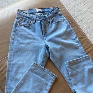 Levi's Light Blue Straight Leg Jeans curve NWOT